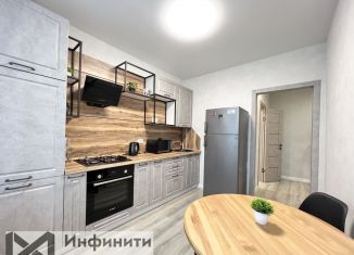 Продается 1-комнатная квартира, 40 м2, Ставрополь, улица Рогожникова, 27, ЖК Изумрудный Город