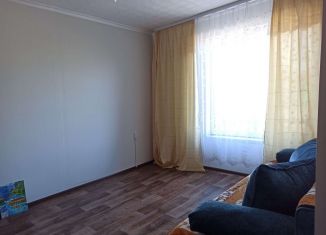 Продам 2-комнатную квартиру, 39.3 м2, Серов, Крестьянская улица, 95