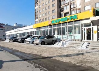 Продаю торговую площадь, 197 м2, Новосибирск, метро Золотая Нива