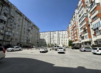 Продается 1-комнатная квартира, 40 м2, Каспийск, улица Хизроева, 20