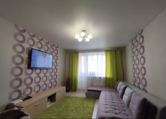 Продается 3-комнатная квартира, 61.7 м2, Белгородская область, проспект Горняков, 4