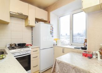 Продам 2-комнатную квартиру, 42 м2, Тюменская область, улица Республики, 171