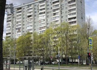 Продается 3-комнатная квартира, 66.8 м2, Москва, Чертановская улица, 8, метро Южная