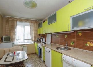 Трехкомнатная квартира на продажу, 62.4 м2, Иркутская область, Партизанская улица, 143