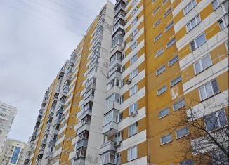 Продам 3-комнатную квартиру, 78 м2, Москва, ЮАО, улица Академика Янгеля, 3
