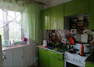 Сдам двухкомнатную квартиру, 45 м2, Свердловская область, улица Орджоникидзе, 12