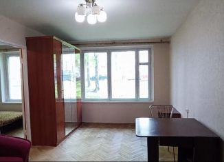 Аренда 2-комнатной квартиры, 45 м2, Москва, улица Красных Зорь, 33