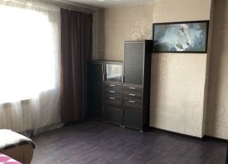 Сдам 2-комнатную квартиру, 42 м2, Иркутск, микрорайон Университетский, 77Д