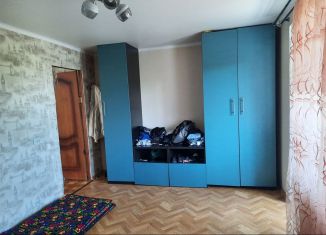 Сдается 2-комнатная квартира, 50 м2, Батайск, улица Луначарского, 185А