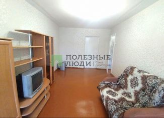 Двухкомнатная квартира на продажу, 46 м2, Зеленодольск, улица Ленина, 43