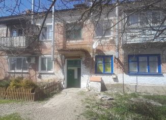 Продажа трехкомнатной квартиры, 42.2 м2, посёлок Первомайский