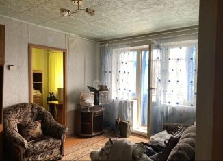 Продаю 2-комнатную квартиру, 44.8 м2, Челябинская область, проспект имени Ю.А. Гагарина, 6-я линия, 5