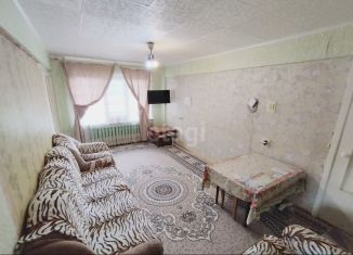 Продаю 3-комнатную квартиру, 49 м2, Ижевск, улица Степана Разина, 50