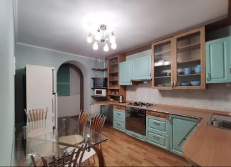 Продается трехкомнатная квартира, 68 м2, Симферополь, улица Тренёва