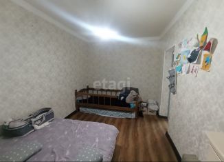 Продаю 2-комнатную квартиру, 49 м2, Грозный, улица Новаторов, 9
