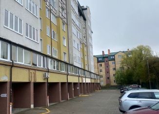 Сдам в аренду однокомнатную квартиру, 40 м2, Калининград, проспект Мира, 159А