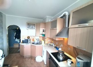 Продажа 3-комнатной квартиры, 63 м2, Старый Оскол, микрорайон Жукова, 51