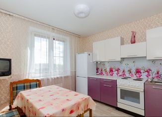 Продается 1-комнатная квартира, 33 м2, Челябинская область, улица Дегтярёва, 32