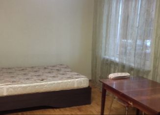 Сдаю в аренду 1-комнатную квартиру, 35 м2, Екатеринбург, улица Белинского, 156, метро Ботаническая