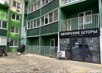 Продам 1-ком. квартиру, 48 м2, Краснодар, улица Карякина, 5к1