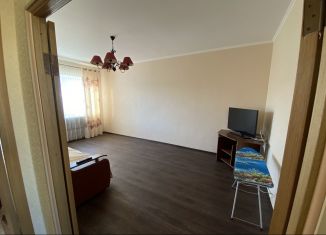 Сдам 2-комнатную квартиру, 67.5 м2, Астраханская область, улица Куликова, 81к2