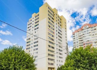 Продается 1-комнатная квартира, 41 м2, Свердловская область, улица Ляпустина, 25