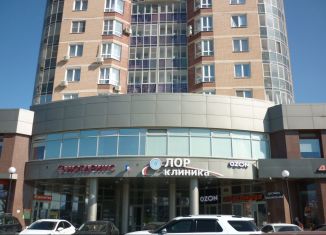 Продам однокомнатную квартиру, 49 м2, Екатеринбург, улица Юлиуса Фучика, 3, улица Юлиуса Фучика