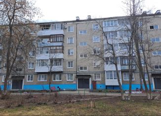 Продажа трехкомнатной квартиры, 58.6 м2, Пермский край, улица Чапаева, 43