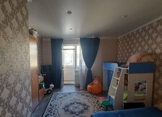 Продаю 1-комнатную квартиру, 37 м2, Азов, переулок Степана Разина, 11А