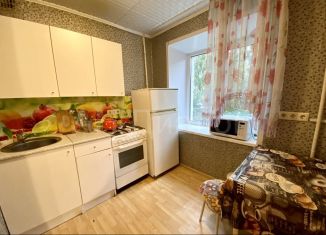 Сдам 1-комнатную квартиру, 33 м2, Екатеринбург, Курьинский переулок, 3