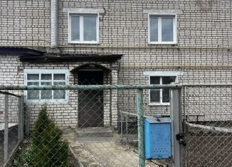 Трехкомнатная квартира на продажу, 87.7 м2, Перевоз, Железнодорожная улица, 10