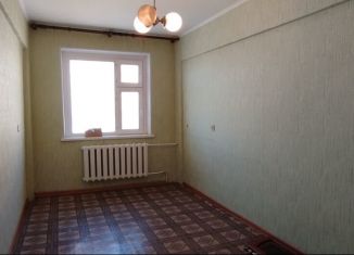 Продажа трехкомнатной квартиры, 56.6 м2, Тобольск, микрорайон 7А, 26