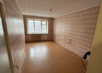 2-комнатная квартира на продажу, 47.1 м2, Мончегорск, улица Бредова, 15к4