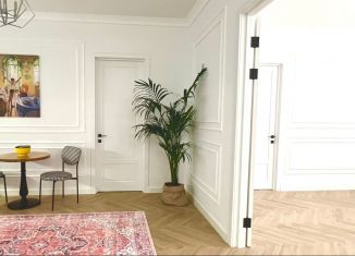 Продам 3-комнатную квартиру, 78.8 м2, Москва, Большой Сергиевский переулок, 9, метро Цветной бульвар