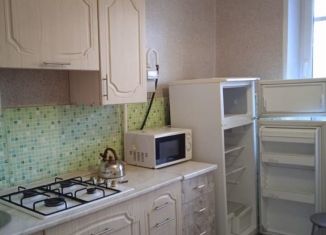 Продается 3-комнатная квартира, 64 м2, Волгодонск, проспект Строителей, 20