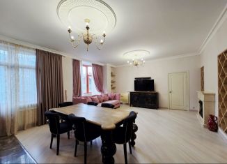Продам 3-комнатную квартиру, 128 м2, Санкт-Петербург, Каменноостровский проспект, 40А