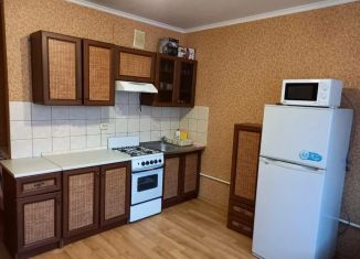 2-комнатная квартира в аренду, 70 м2, Крым, Адмиральский бульвар, 7Б