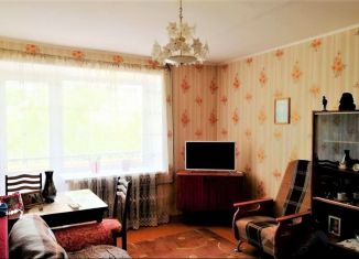 Продажа двухкомнатной квартиры, 50 м2, Челябинск, улица Барбюса, 142