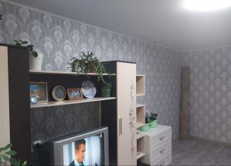 Продам 1-ком. квартиру, 31 м2, Балашов, Юбилейная улица, 28