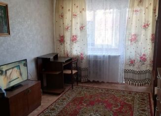 Сдаю 2-комнатную квартиру, 45 м2, Омская область, улица Фугенфирова, 5