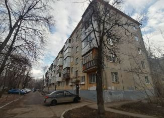 Трехкомнатная квартира на продажу, 58 м2, Республика Башкортостан, улица Карима Хакимова