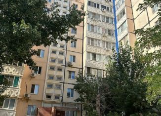 Сдача в аренду 3-комнатной квартиры, 80 м2, Астрахань, Энергетическая улица, 9