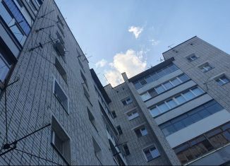 Продам 4-ком. квартиру, 80 м2, Елец, улица Соцгородок, 13