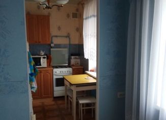 Продам 3-комнатную квартиру, 63 м2, Омская область, Вокзальная улица, 136