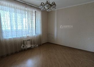 Двухкомнатная квартира на продажу, 62.2 м2, Азов, улица Пирогова, 11