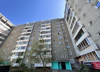 Продам двухкомнатную квартиру, 31 м2, Иркутск, микрорайон Университетский, 45, Свердловский округ