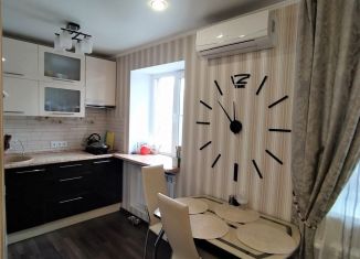 Продажа 3-комнатной квартиры, 68 м2, Ростовская область, проспект Соколова, 73