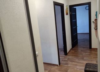 Сдача в аренду двухкомнатной квартиры, 48 м2, Волгодонск, проспект Строителей, 13