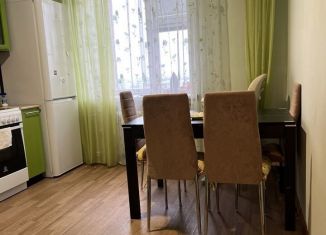 Сдается 1-комнатная квартира, 43 м2, Тюменская область, улица Николая Семёнова, 23