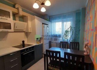 Продам трехкомнатную квартиру, 63.7 м2, Саратовская область, Усть-Курдюмская улица, 3
